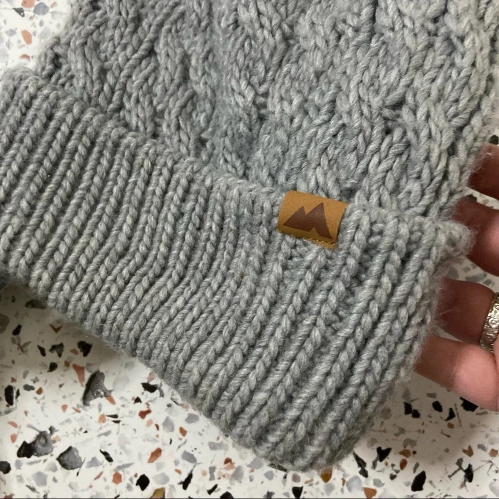 H&M Cable Knit Beanie Cotton Hat Pom Pom Faux Fur Grey Hat Rib-knit Winter Fall - Picture 2 of 10